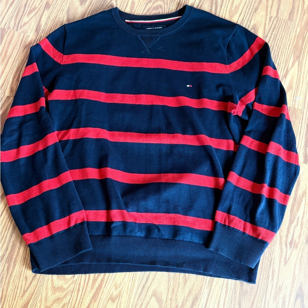 Tommy Hilfiger Men’s Large Blue And Red Striped Pullover Long Sleeve Shirt